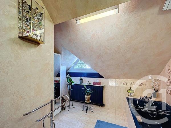 Maison à vendre  8 pièces - 130,60 m2 VILLECRESNES - 94