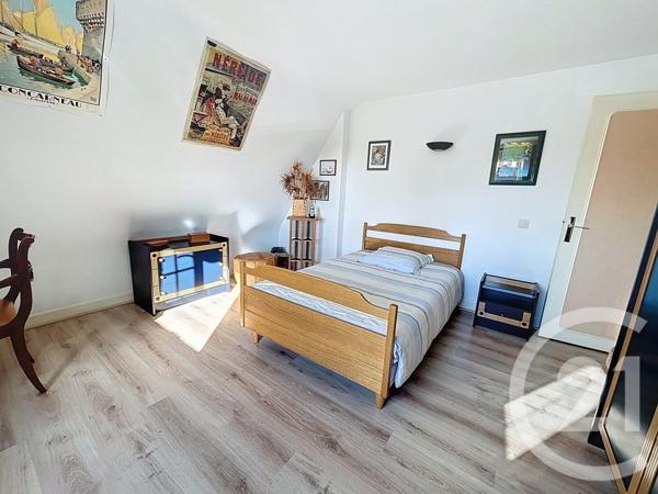 Maison à vendre  8 pièces - 130,60 m2 VILLECRESNES - 94