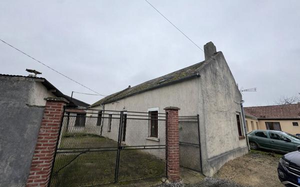 Maison à vendre    2 pièces •  Mortiers