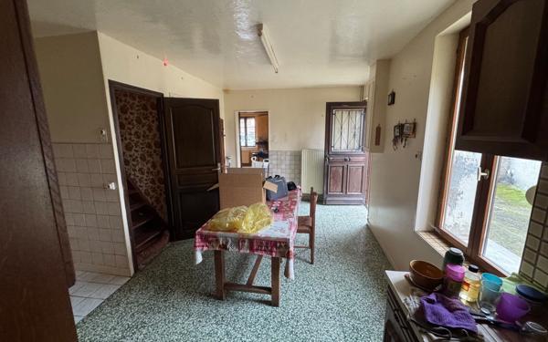 Maison à vendre    2 pièces •  Mortiers