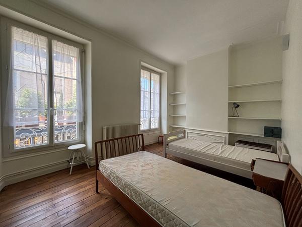 49100 ANGERS TYPE 6 MEUBLE - CENTRE