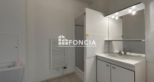 Location Studio 26.7 m² - Gières 38610