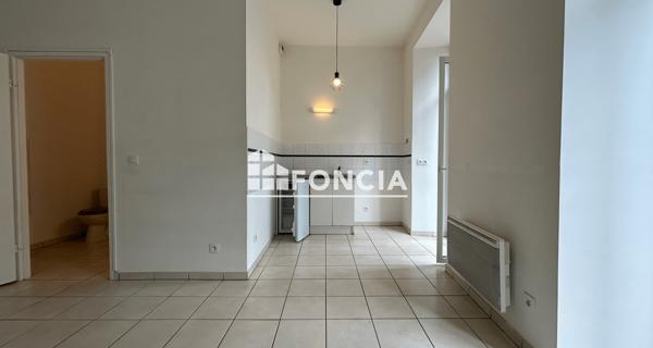 Location Studio 26.7 m² - Gières 38610