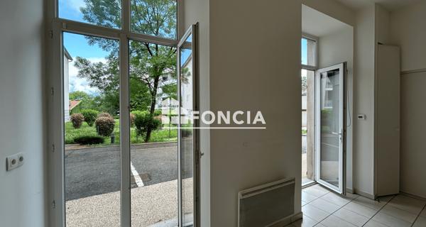 Location Studio 26.7 m² - Gières 38610