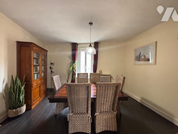 À vendre – Charmante maison de ville avec cour intérieure et terrasse au calme