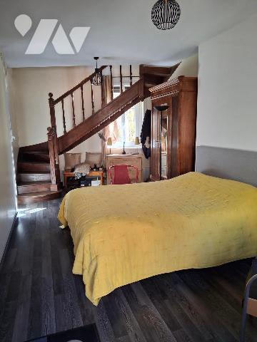 À vendre – Charmante maison de ville avec cour intérieure et terrasse au calme