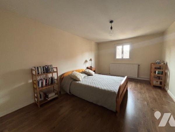 À vendre – Charmante maison de ville avec cour intérieure et terrasse au calme