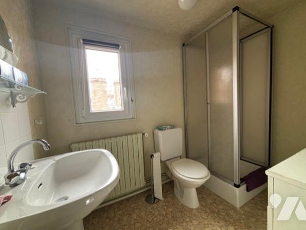 À vendre – Charmante maison de ville avec cour intérieure et terrasse au calme