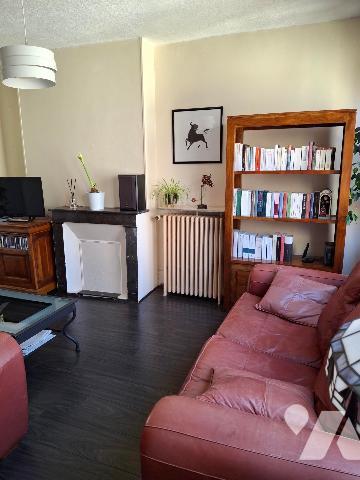 À vendre – Charmante maison de ville avec cour intérieure et terrasse au calme