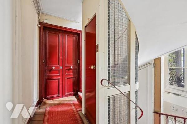 Odéon / Jardin de l’Observatoire – Superbe 3 pièces de charme avec balcon, entièrement rénové