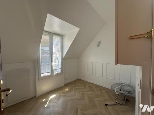 Odéon / Jardin de l’Observatoire – Superbe 3 pièces de charme avec balcon, entièrement rénové