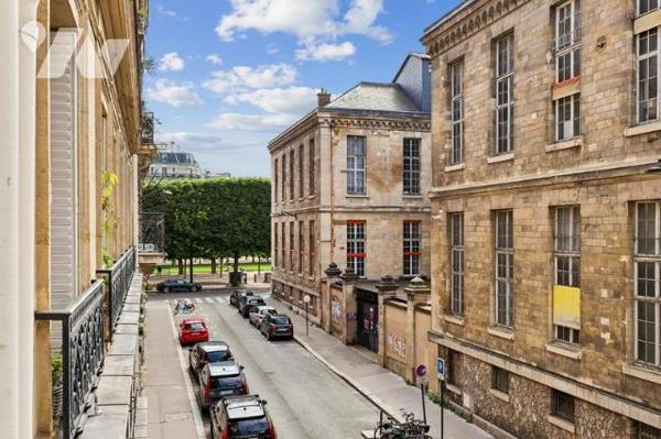 Odéon / Jardin de l’Observatoire – Superbe 3 pièces de charme avec balcon, entièrement rénové