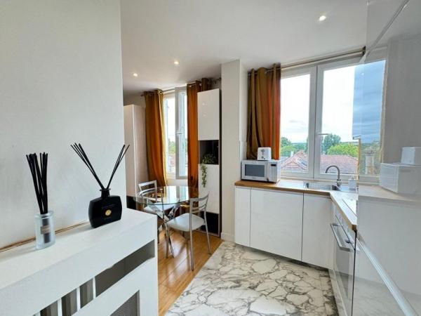Studio Le Vésinet 23.57 m²