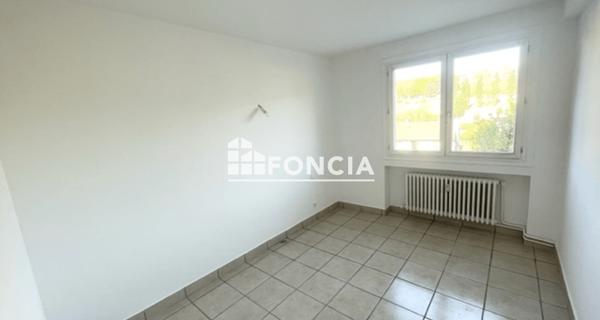 Location Appartement 3 pièces 59.47 m² - Saint-étienne 42100