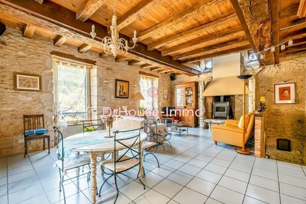 Maison à vendre 8 pièces de 250 m²