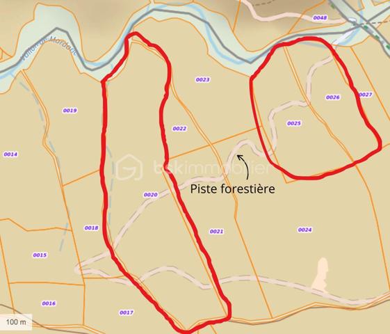 Terrain de 72 330 m²