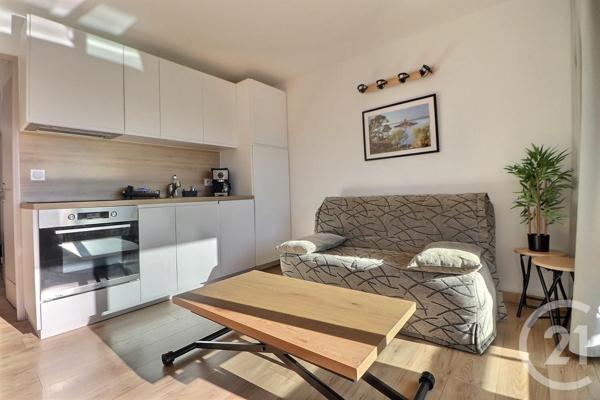 Appartement à vendre  2 pièces - 23,55 m2 ST RAPHAEL - 83
