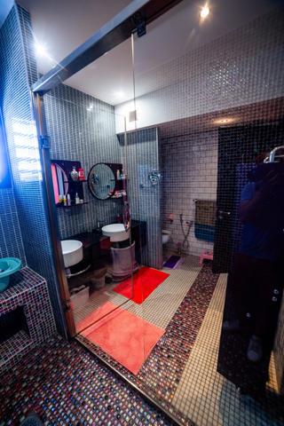 Villa contemporaine – 10 pièces – env. 300 m² – piscine – spa