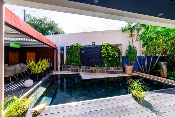 Villa contemporaine – 10 pièces – env. 300 m² – piscine – spa