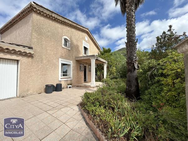 Maison à vendre 5 pièces 154m² Carqueiranne (83320)
