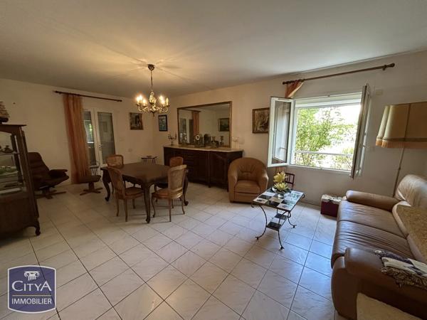 Maison à vendre 5 pièces 154m² Carqueiranne (83320)