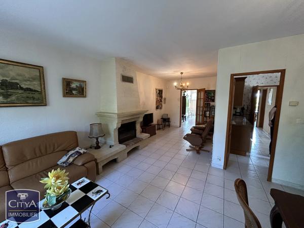 Maison à vendre 5 pièces 154m² Carqueiranne (83320)