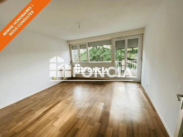 Location Appartement 3 pièces 64 m² - 10 RUE A.RENOIR Pau 64000