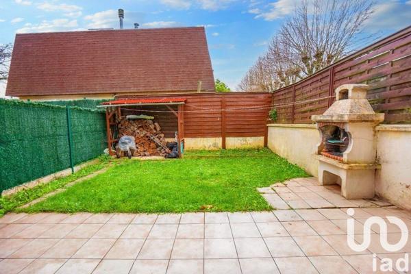 Maison 5 pièces de 85 m² à Fosses (95470)