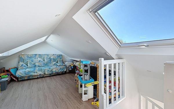 Maison à vendre    5 pièces • 126 m2 Guyancourt