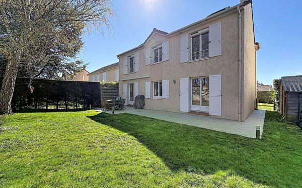 Maison à vendre    5 pièces • 126 m2 Guyancourt