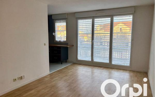 Appartement à louer    2 pièces • 41,23 m2 Trappes