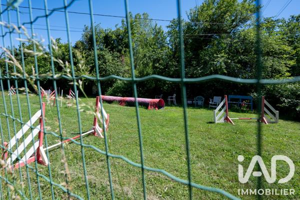 Maison à vendre 4 pièces 138,65 m² Sénas
