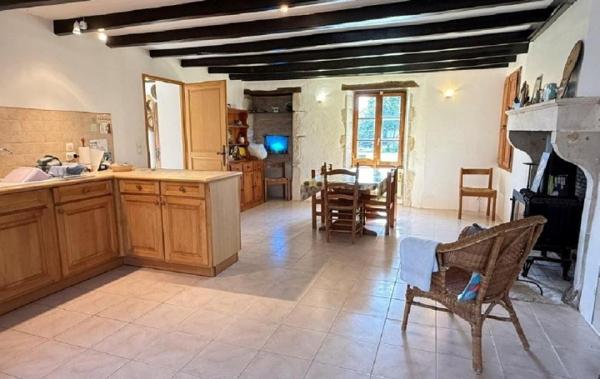Vente Maison Champagne-mouton   
