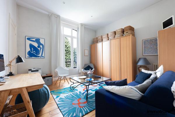 Vente Appartement 163m 2 - 3 chambre(s) - La Madeleine, • Réf. VA27296