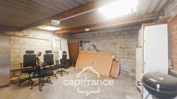 Champigny-sur-Marne-A vendre maison individuelle 4p -3 chambres-Jardin-Garage-Parcelle 328m2-Calme-Luminosité
