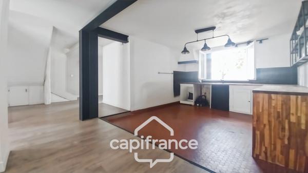 Champigny-sur-Marne-A vendre maison individuelle 4p -3 chambres-Jardin-Garage-Parcelle 328m2-Calme-Luminosité