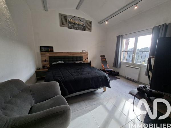 Maison à vendre 6 pièces 157 m² Vence