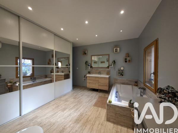 Maison à vendre 6 pièces 157 m² Vence