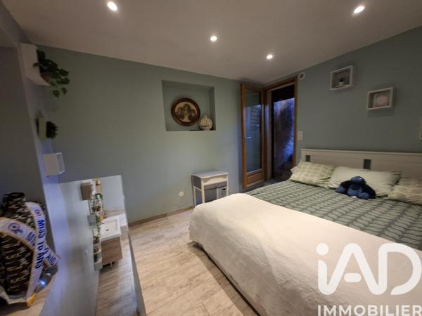 Maison à vendre 6 pièces 157 m² Vence