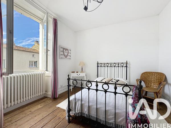 Maison à vendre 7 pièces 168 m² Mansle-les-Fontaines