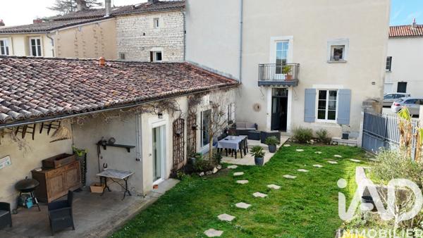 Maison à vendre 7 pièces 168 m² Mansle-les-Fontaines