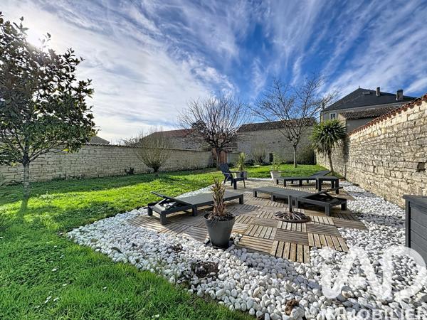 Maison à vendre 7 pièces 168 m² Mansle-les-Fontaines