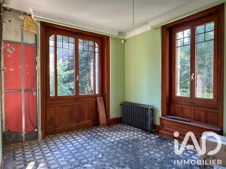 Maison à vendre 10 pièces 225 m² Planfoy