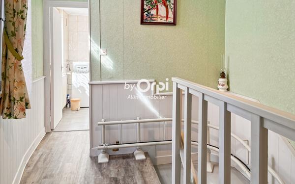 Maison à vendre    5 pièces •  Montmarault