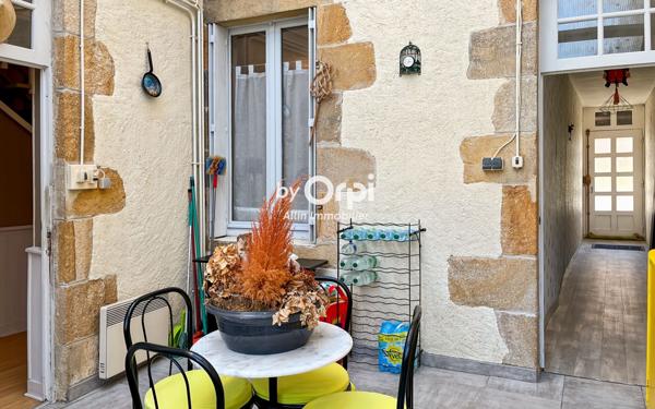 Maison à vendre    5 pièces •  Montmarault