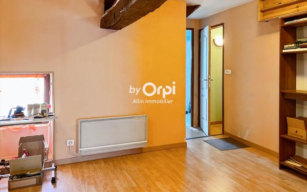 Maison à vendre    5 pièces •  Montmarault