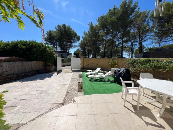 Le Castellet (83330) Maison T3/4 ,69 m2 ,res piscine, Le Castellet