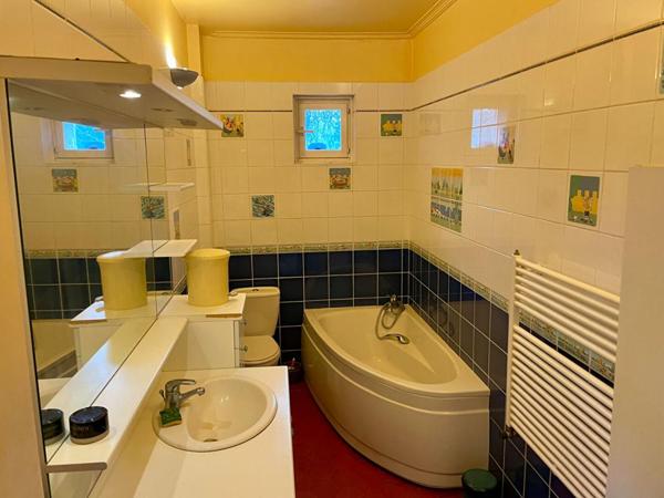 Longère de caractère de 190 m² avec dépendances et jardin