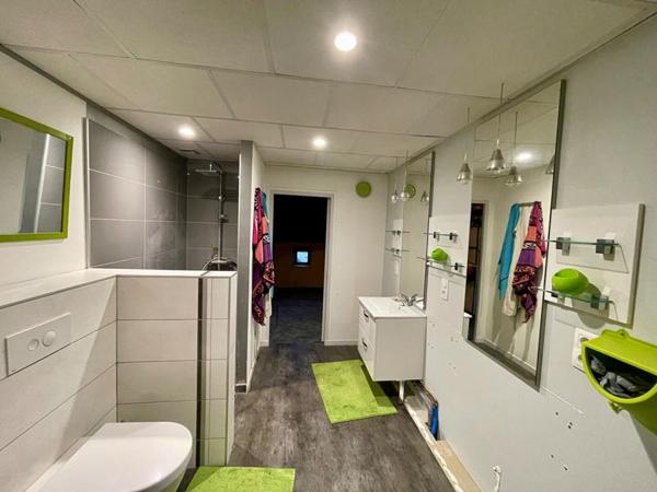 Longère de caractère de 190 m² avec dépendances et jardin