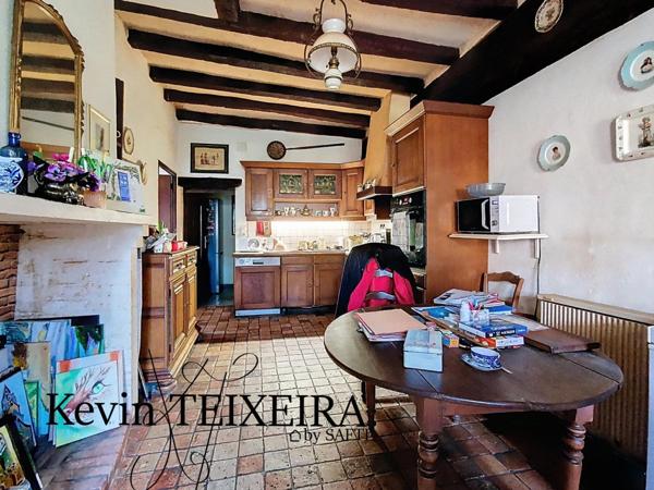 Grande maison en campagne avec 4 chambres.